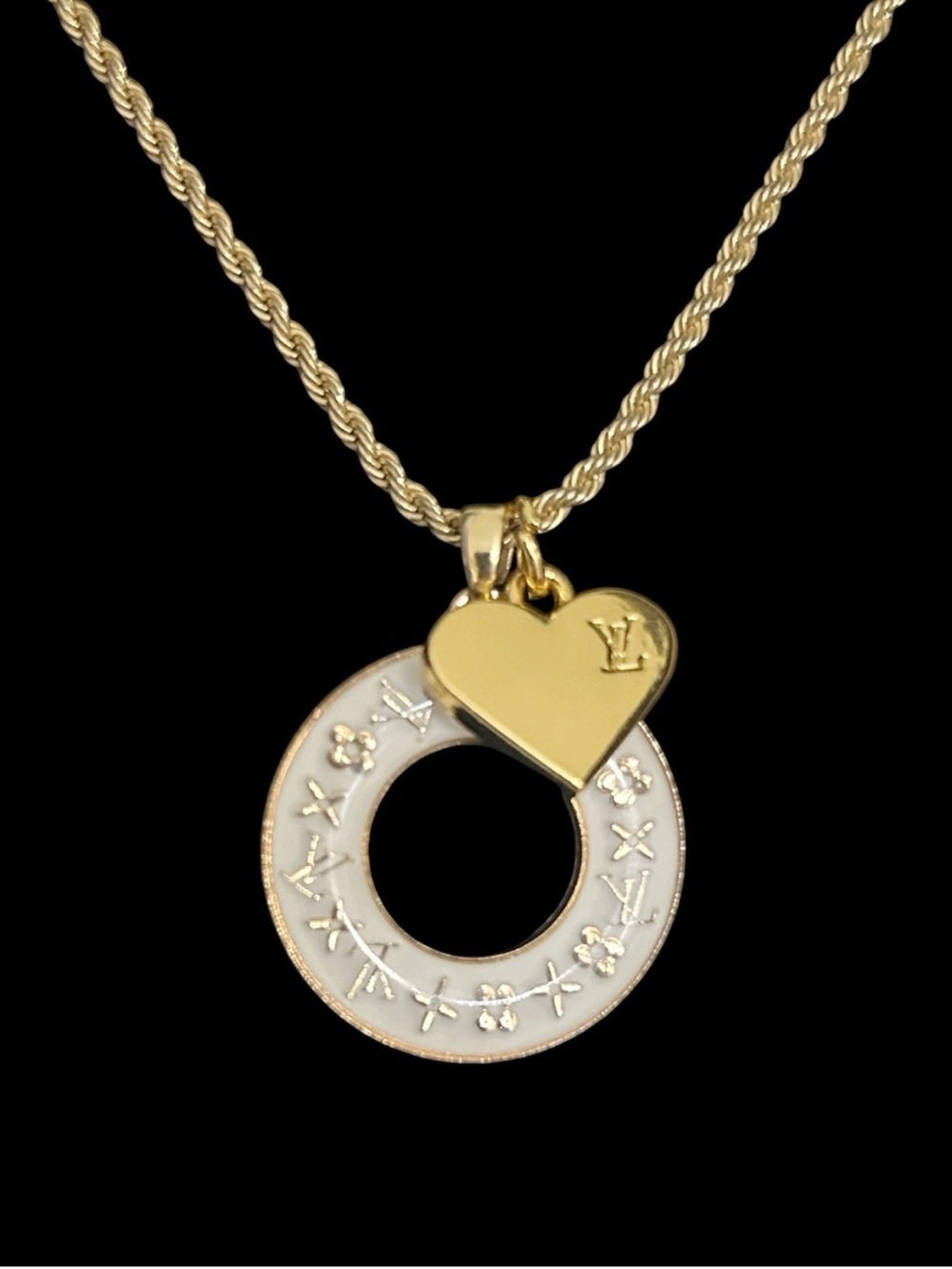 Louis Vuitton Two-Tone Gold Heart And Circle Necklace